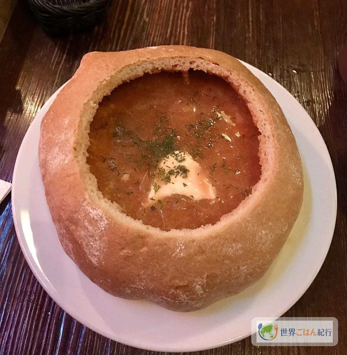 手順1: 牛肉で出汁を取る