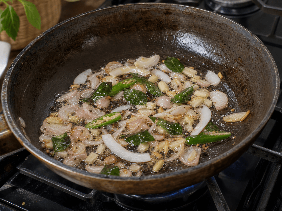 手順3: カレーリーフを鳴らす