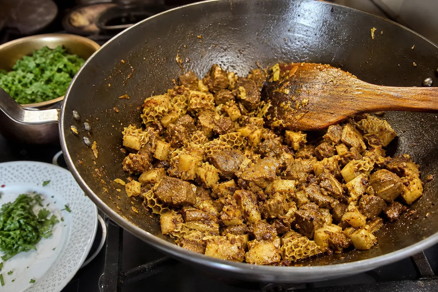 手順5: 肉を炒め焼きにする